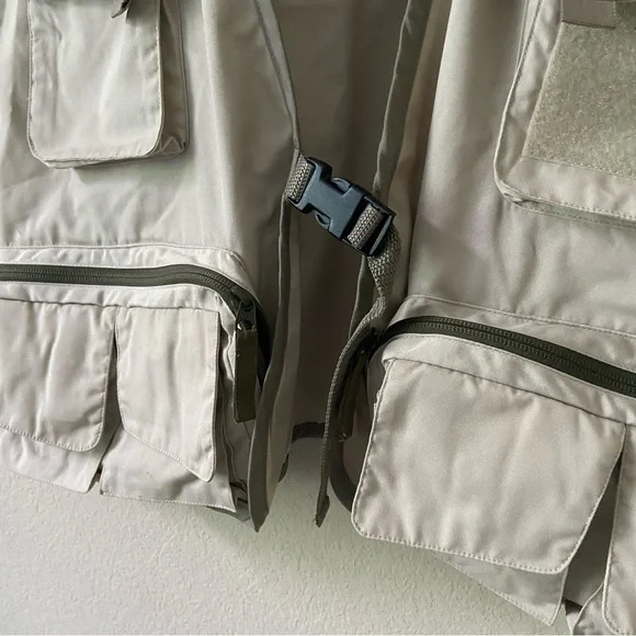 FINAL PRICE:  COPPER  RIVER | Cabela's Tan Fishing Vest Size XL - Picture 5 of 15